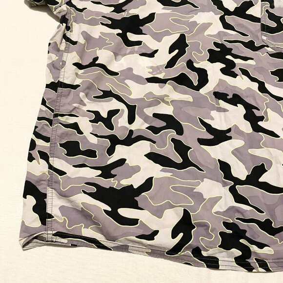 Dickies Camo Scrub Shirt Womens Size 2XL Flaws - Picture 8 of 16